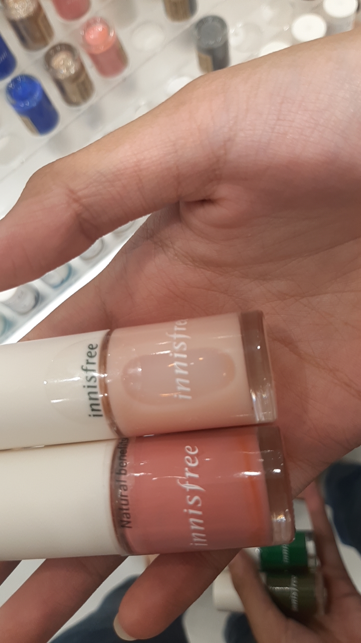 MAKE UP Real color nail Leather collection innisfree