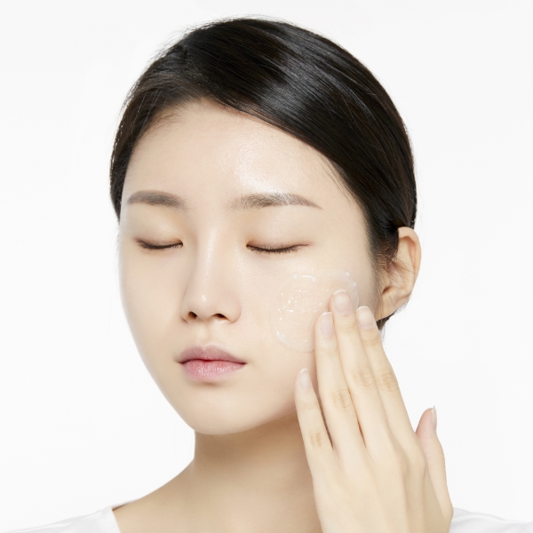 SKINCARE Brightening Pore Sleeping Mask innisfree